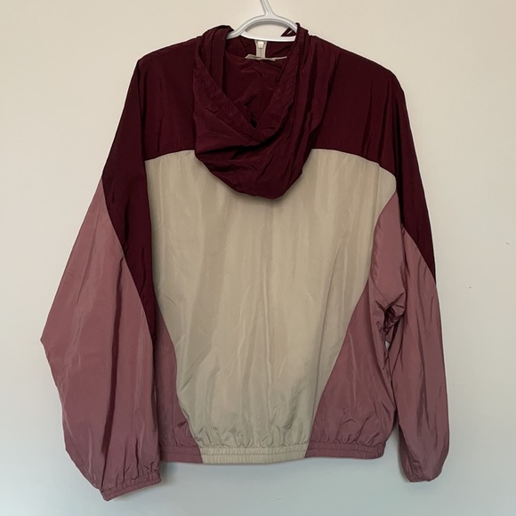 Windbreaker - Picture 2 of 2